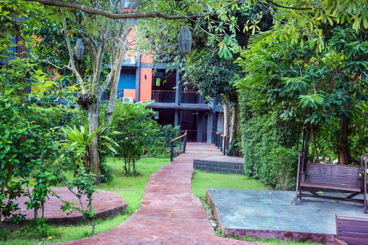 Frank Ao Nang Krabi Resort Exteriör bild